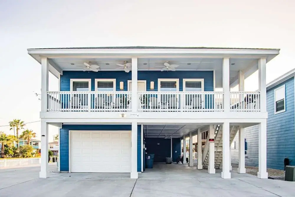 Tortuga Landing