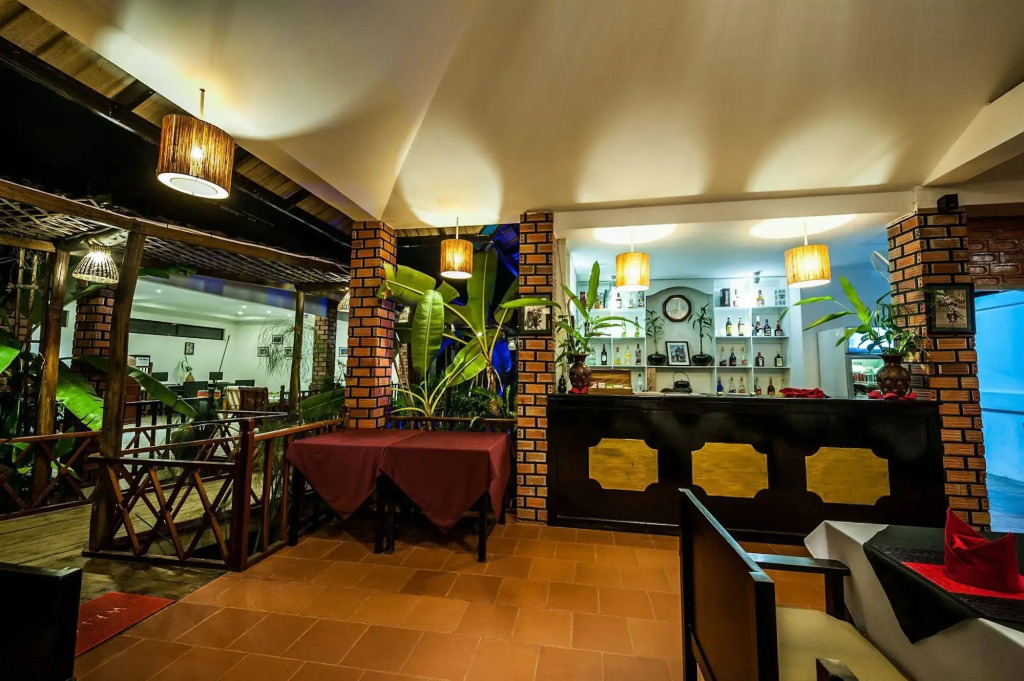 La Residence WatBo Hotel