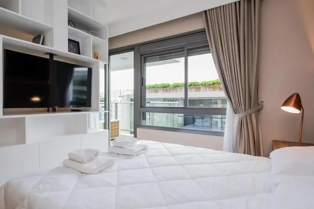 Na85b Modern Studio in the Best V. Madalena