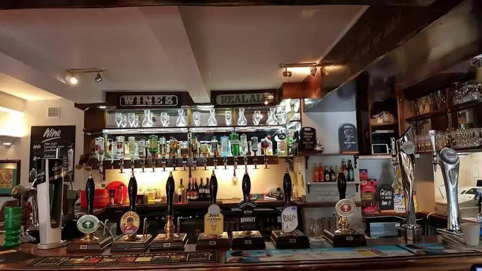 The Rose and Crown