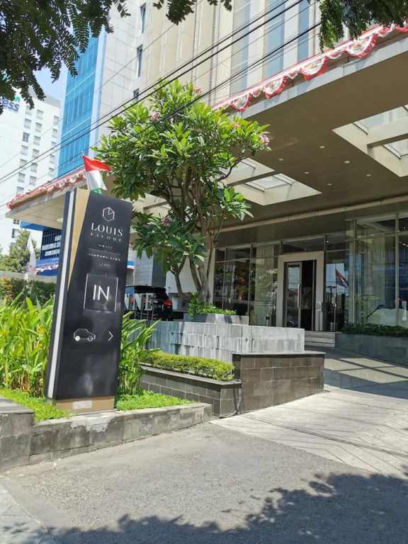 Warhol Residence Semarang Simpang Lima