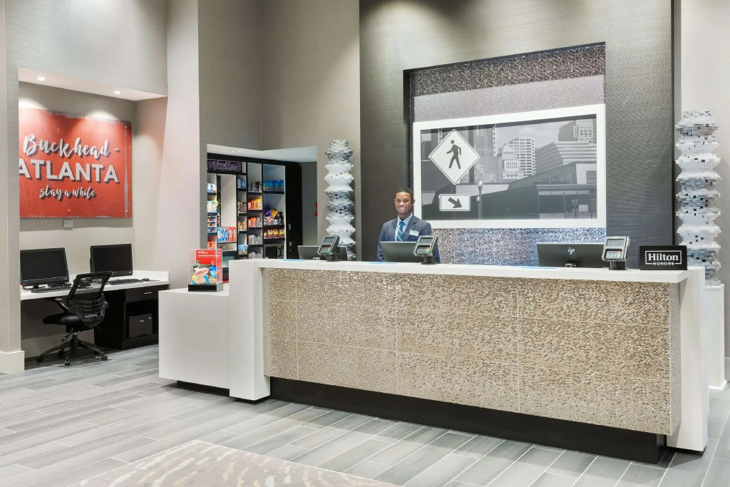 Hampton Inn & Suites Atlanta Buckhead Place