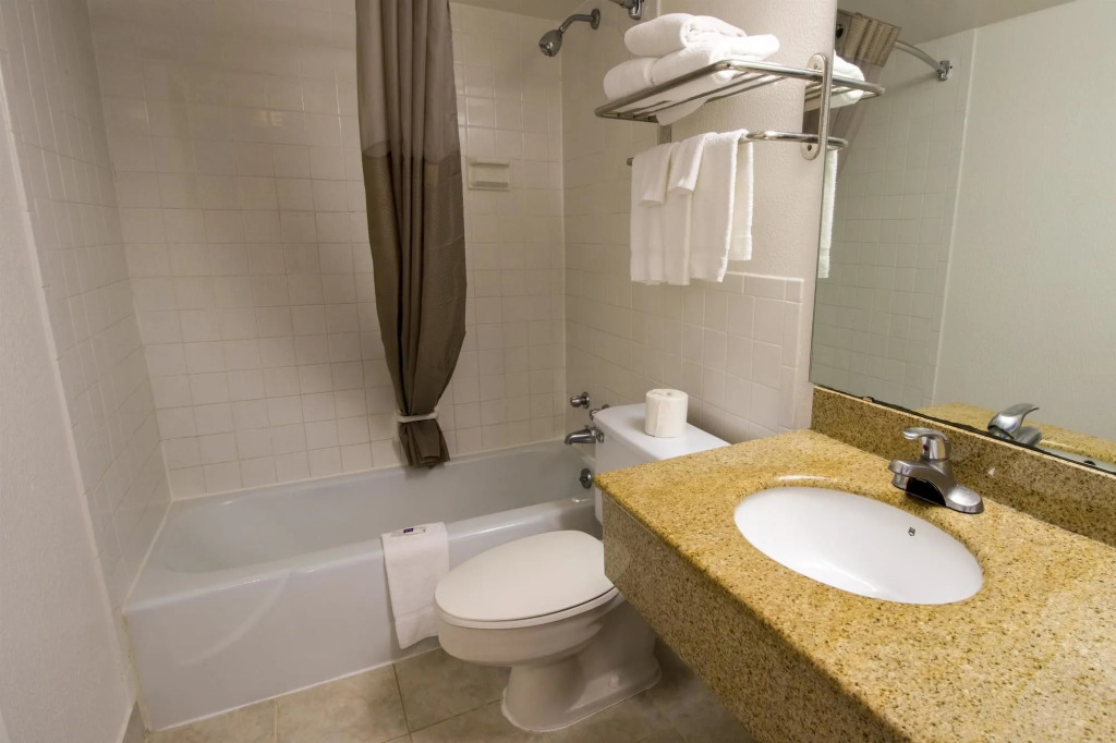 Motel 6-Clarion, PA