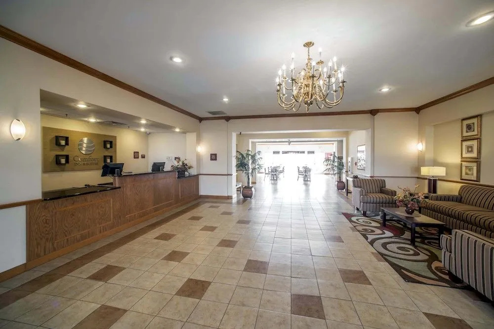 Comfort Inn & Suites Greenville Il