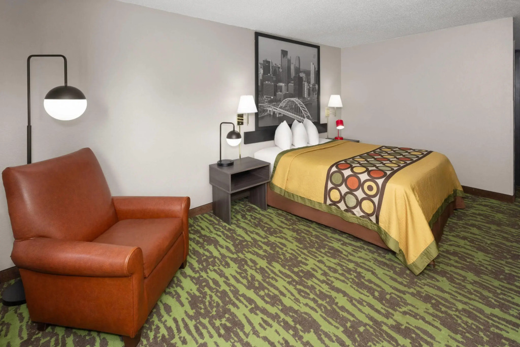 Super 8 by Wyndham New Stanton