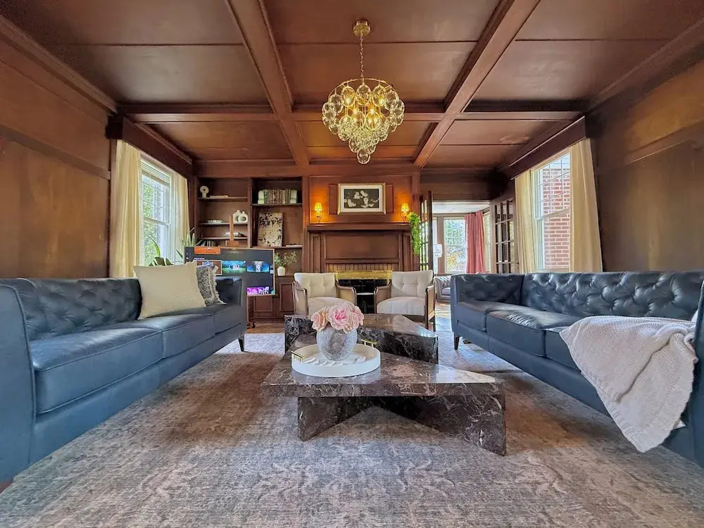 The Colonial Mt. Lebanon by Luxe PGH