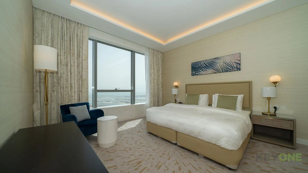 KOHH – 1BR in The Palm Tower