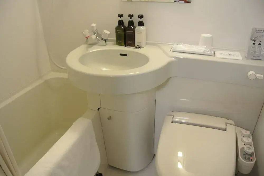 REX INN Namba