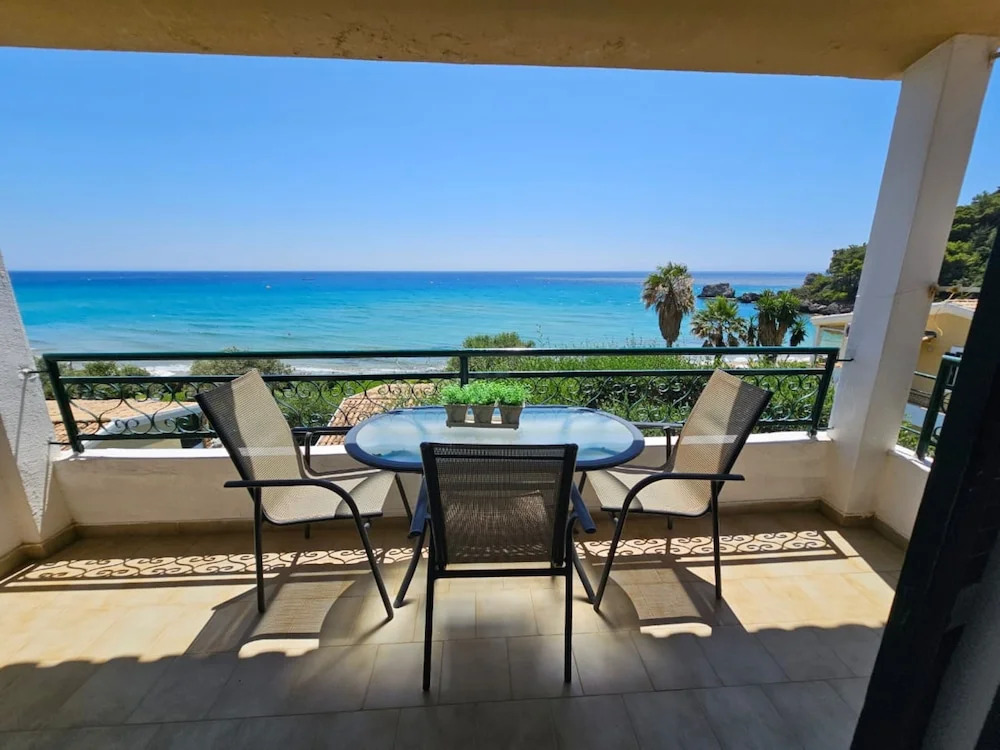 Corfu Glyfada Menigos Resort