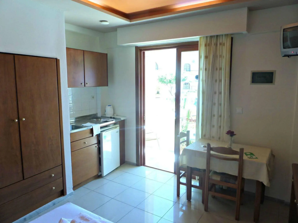 Paradise Apartments