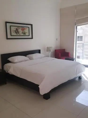 Almoayyed Suites