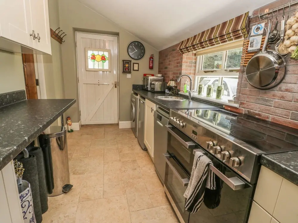 Londesborough Cottage