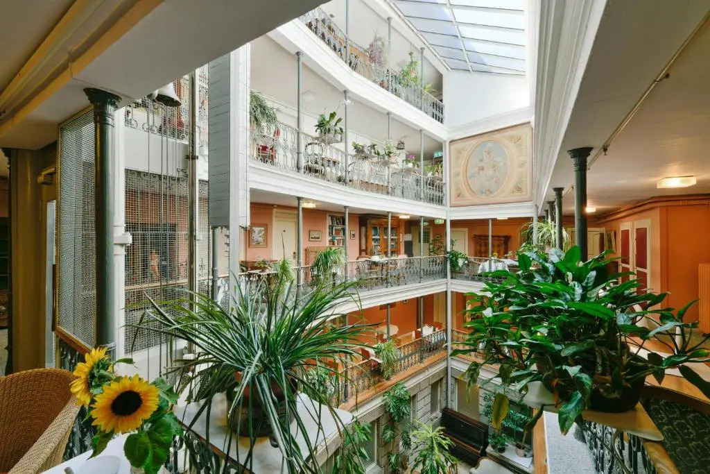 BLUME Baden Hotel & Restaurant