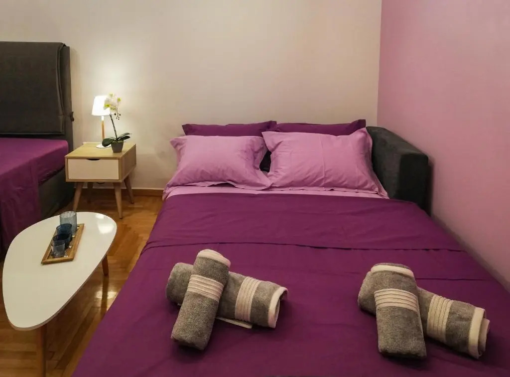 Elegant & Modern Apartment In The Heart Of Athens
