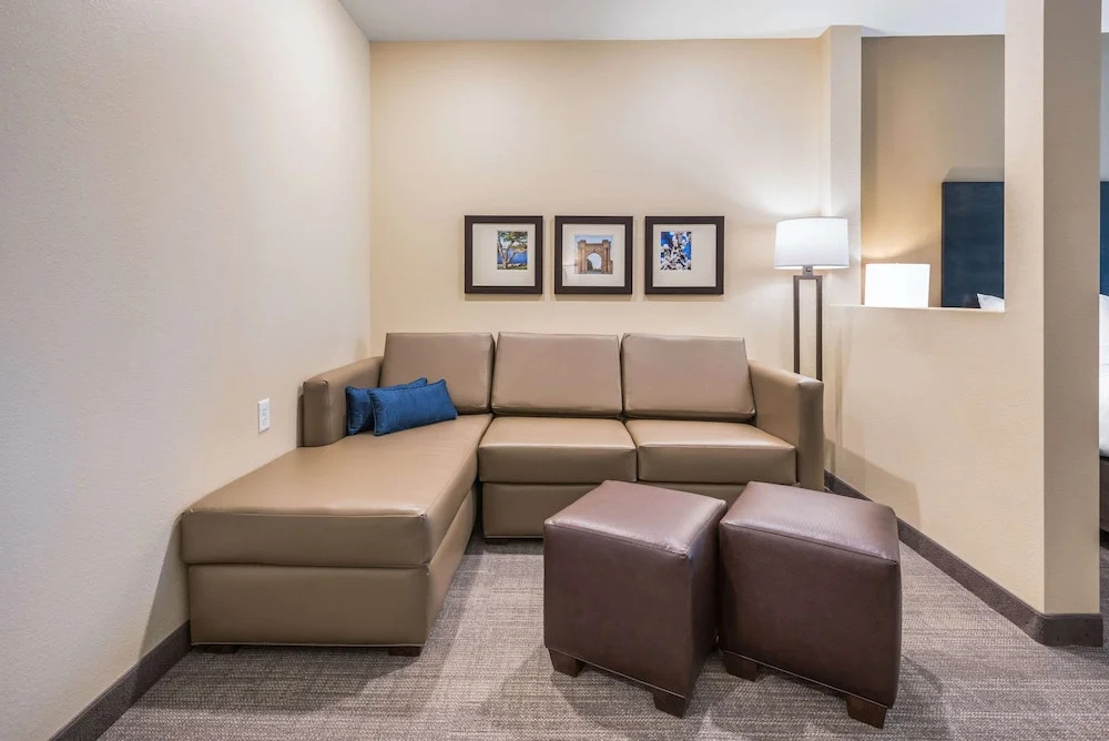 Comfort Suites Marysville Columbus - Northwest