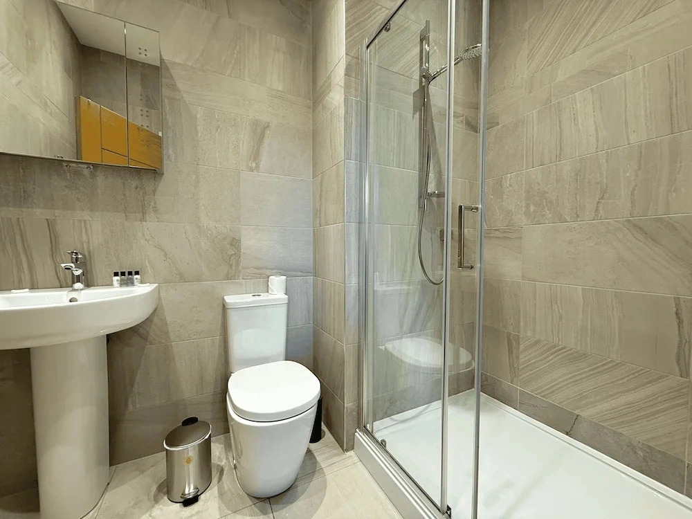 Elegant 2 Bed City Centre Flat