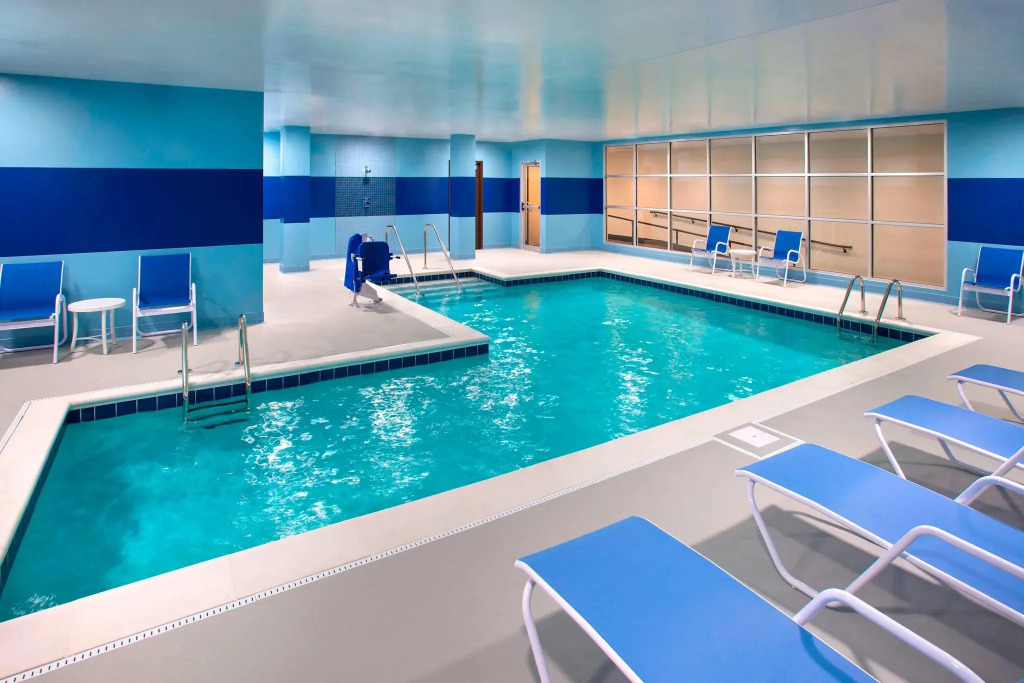 Four Points by Sheraton Charleston