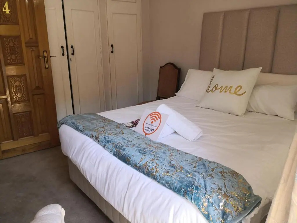 CHIC Guest House & Solar system accommodations