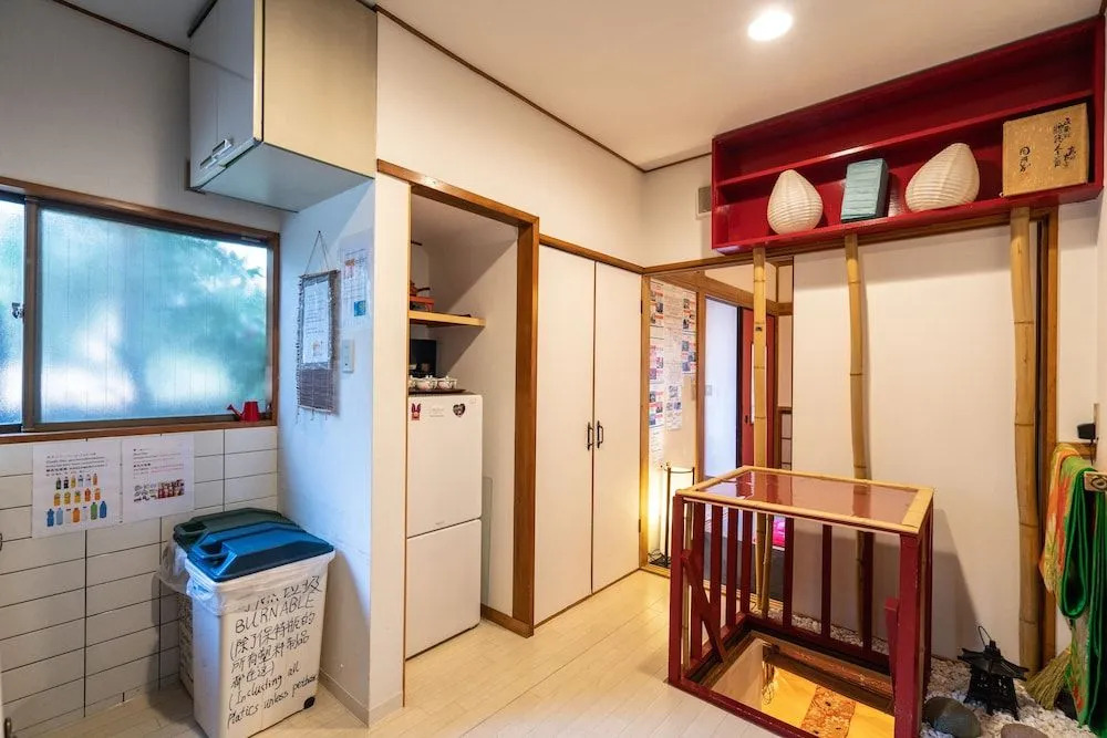 Villa Traditional Designer House Oyama