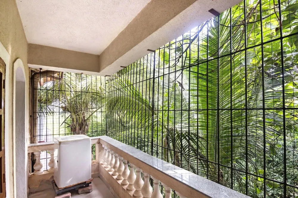 GuestHouser 4 BHK Villa 8209