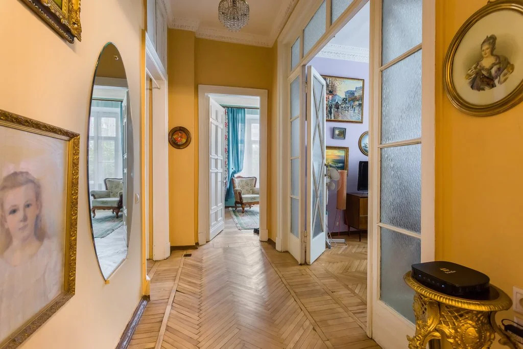 Apartamentyi Smolenskaya Naberezhnaya 5/13