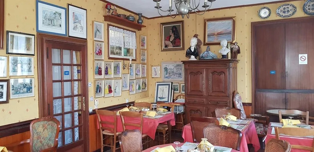 Hôtel Louise De La Vallière