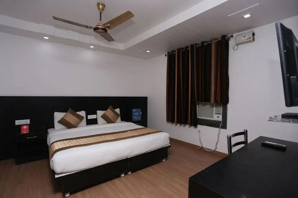 OYO 9812 Kanchan Residency
