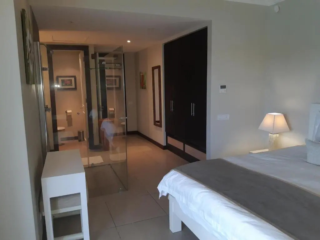 Papay Suite by Simply-Seychelles