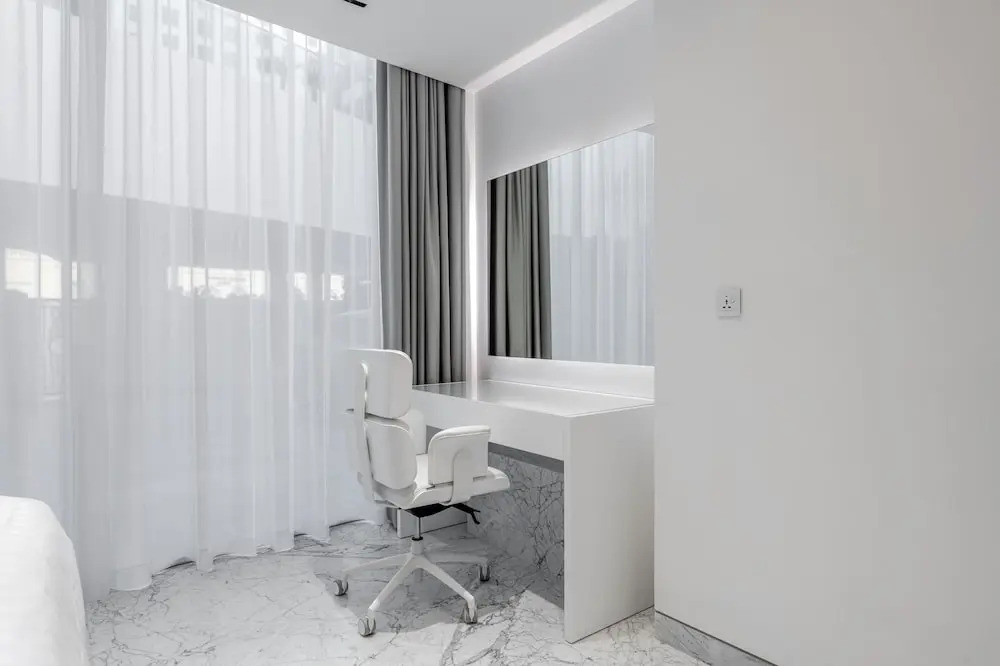 Luxe Dubai Marina 3Flr 4BR w Pool Sauna