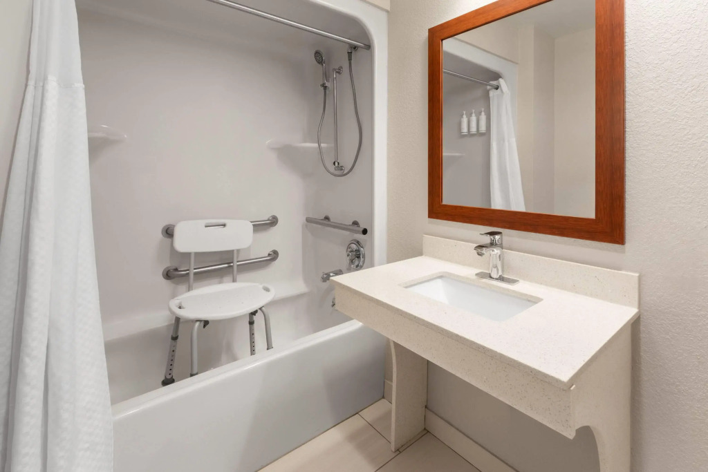 Days Inn by Wyndham Blairsville