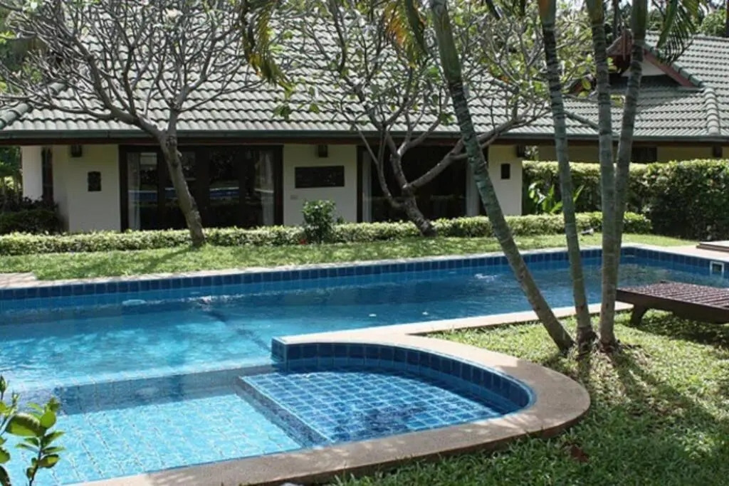 4 Bedroom 5 Palms Villa SDV104-20 seconds walk to beach -By Samui Dream Villas