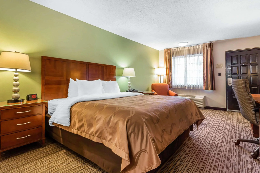 Quality Inn Forsyth near GA Public Safety Training Center