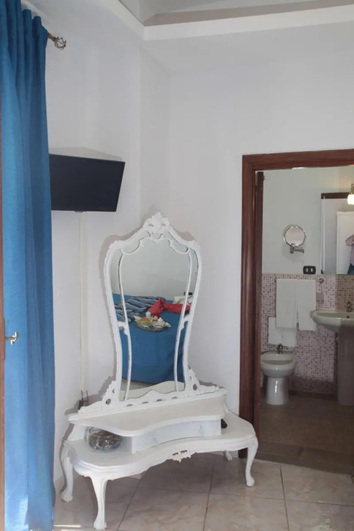 ZO. NE. Baroque B&B