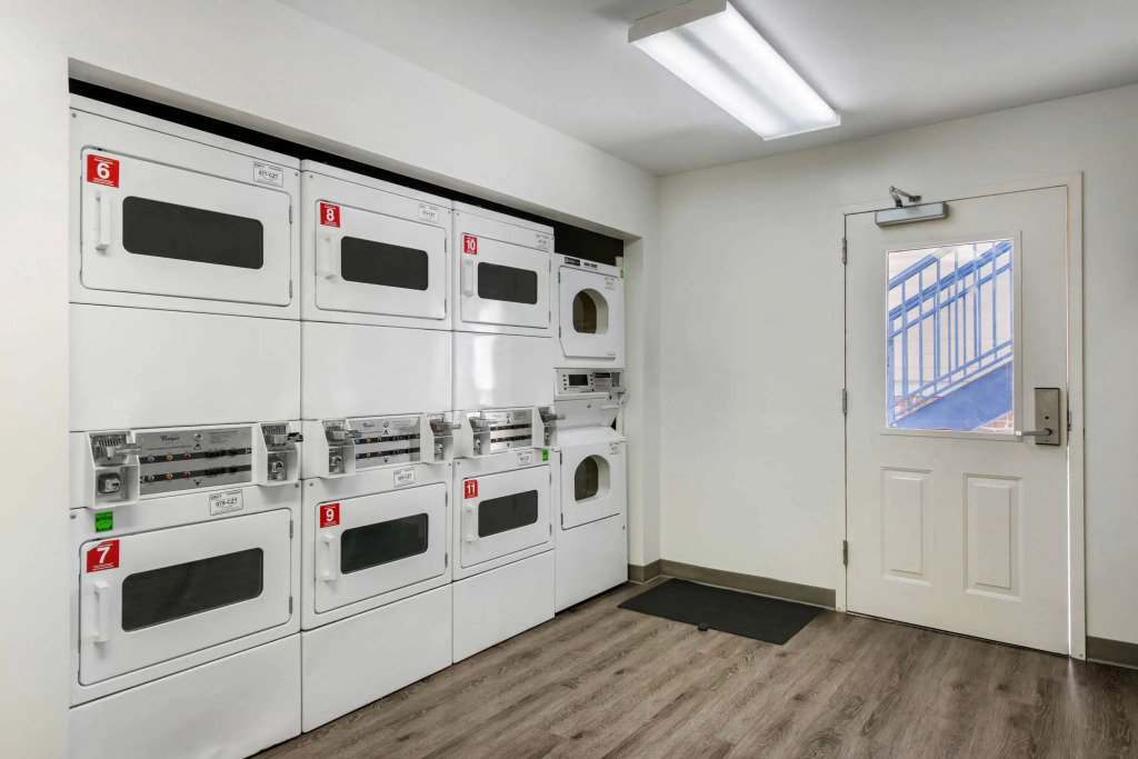 Birch Hill Suites - Lakeland