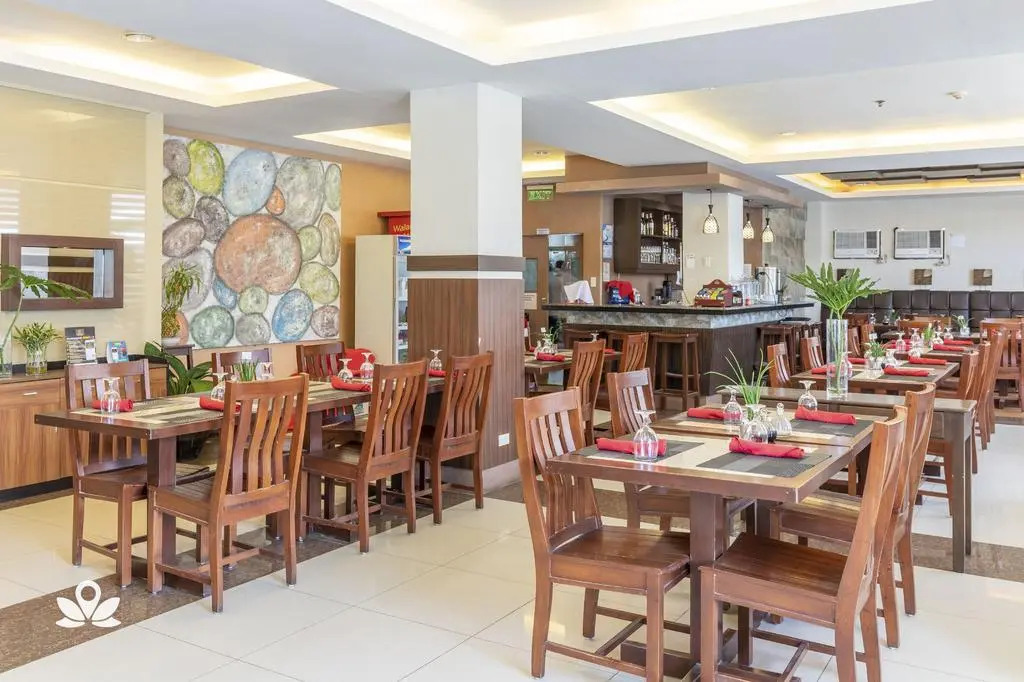 ZEN Rooms Roxas Avenue