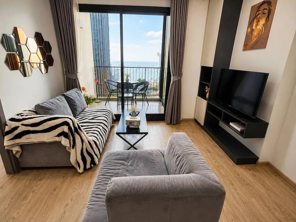 Sea View 2 Bed Room Amazing View Great Location