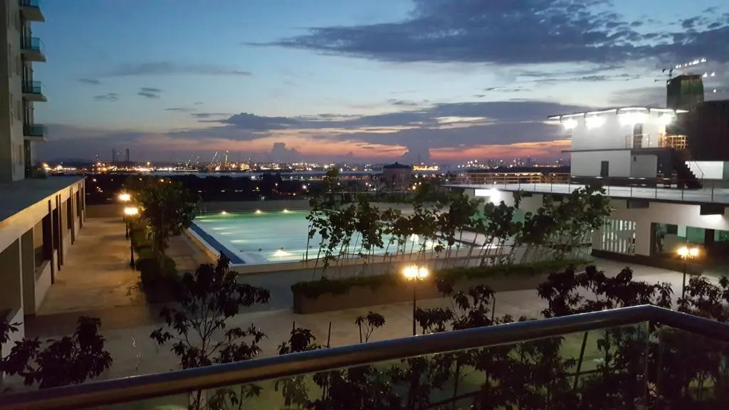 Dcalton seaview apartment