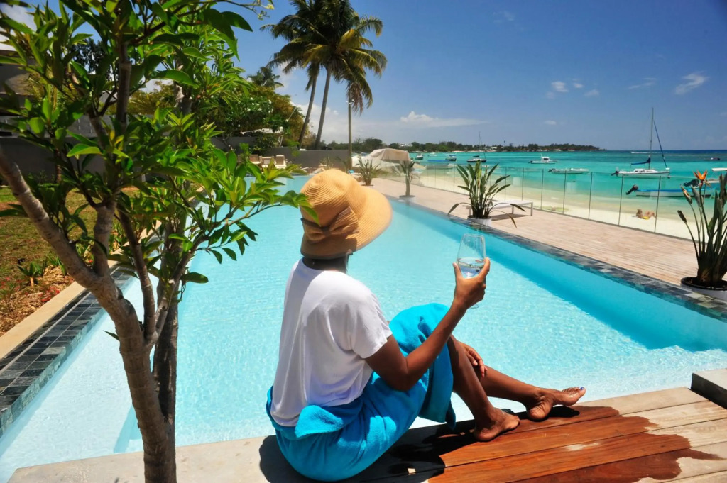 OBiches Beachfront Apartment Trou-aux-Biches