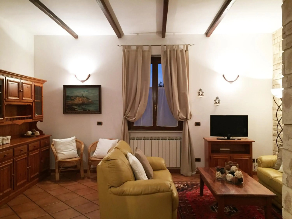 CASA VACANZE MONEGLIA 2 CAMERE con TERRAZZA nel VERDE