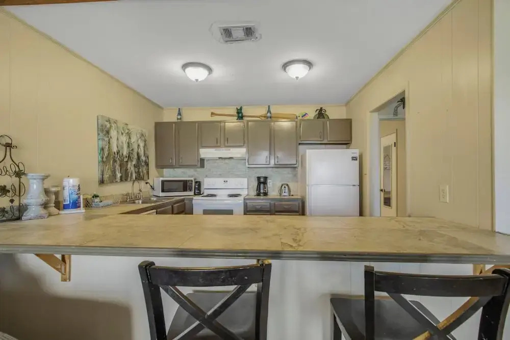 Pet Friendly Duplex on Little Lagoon Fishing Pier
