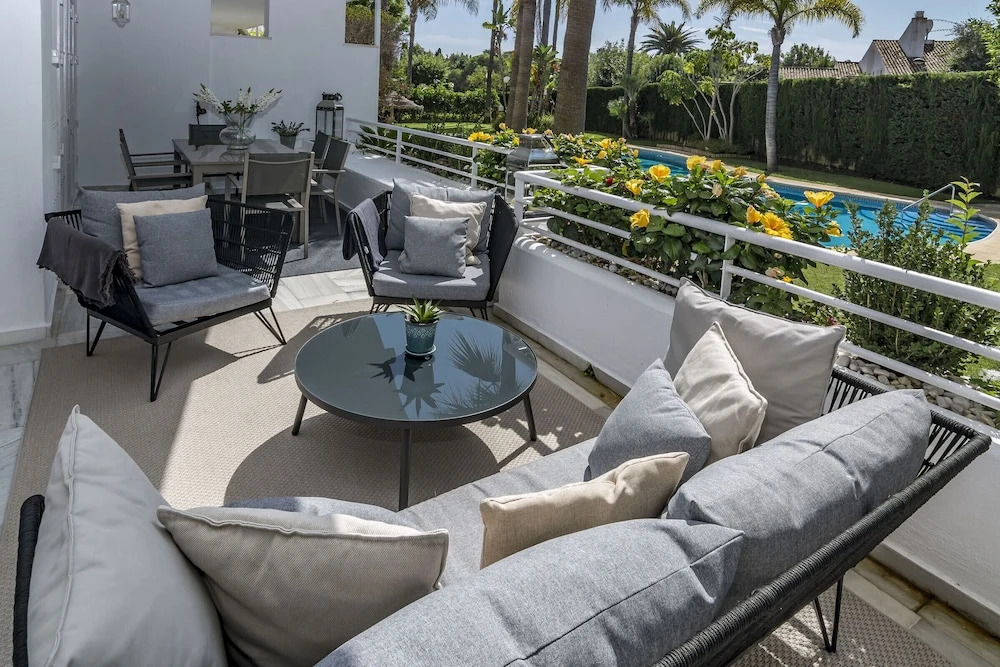GB - Stylish Apartment near San Pedro Beach