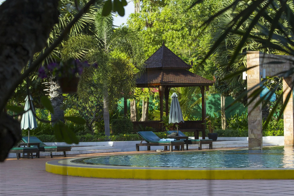 Pacific Hotel & Spa