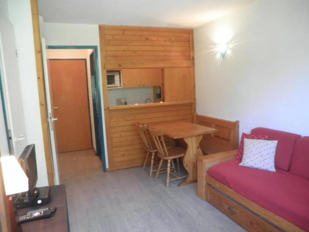 Appartement Valfréjus, 1 pièce, 4 personnes - FR-1-561-9
