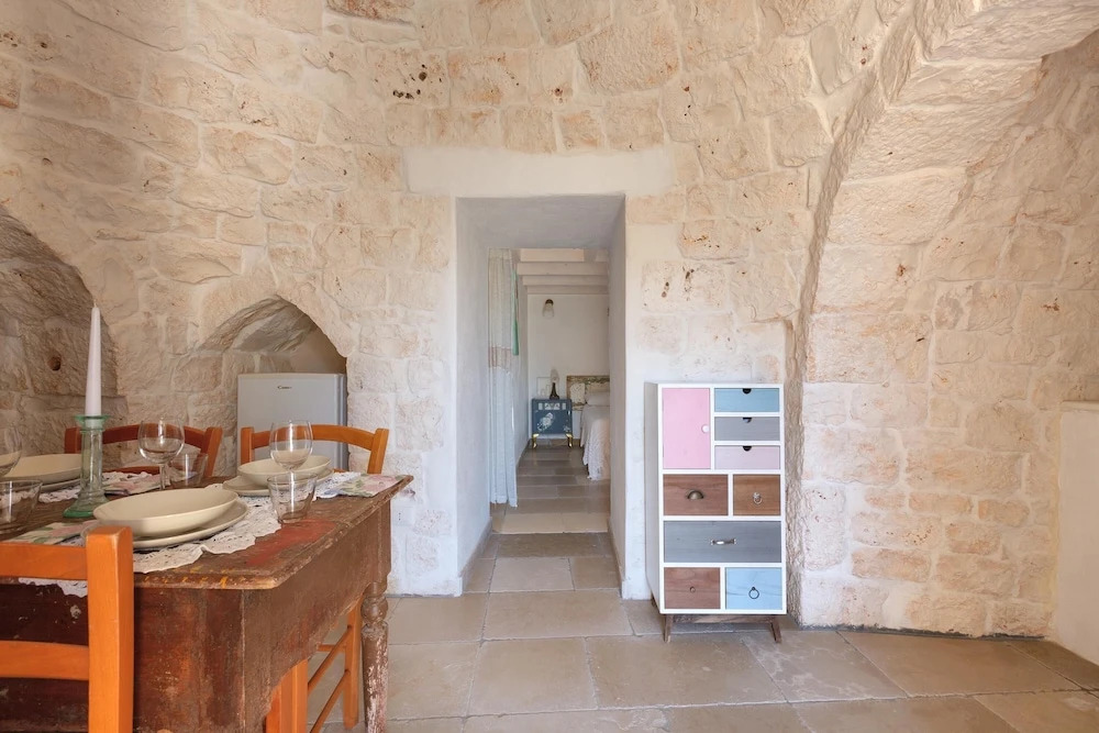 3746 Trullo Mandorlo by Barbarhouse