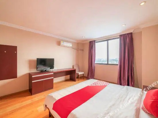 Chuanqi Hotel