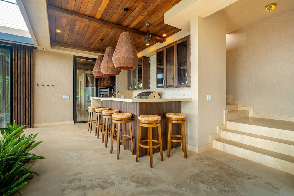 Riverstone Elevated Living Near Beach Town