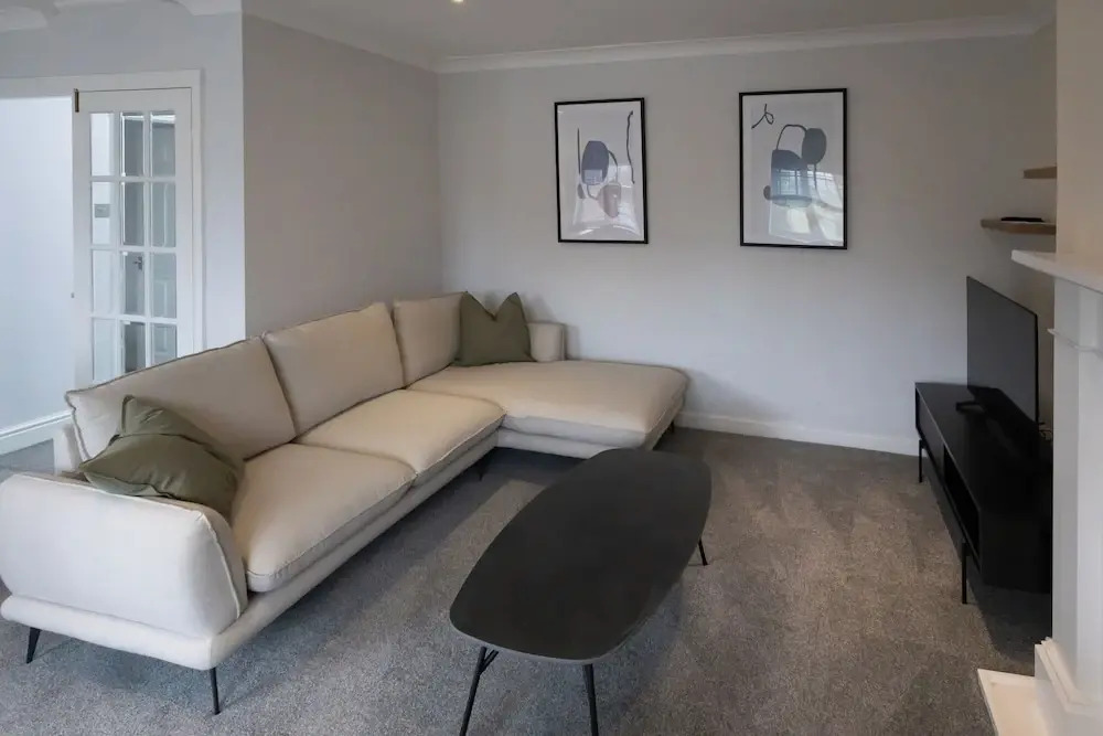 Boughton House Apartments by Guestz