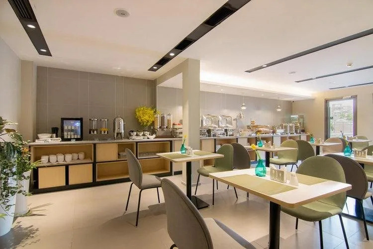 Home Inn Selected Nanjing Xinjiekou Center