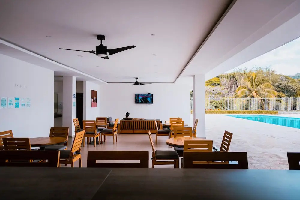 Urban Flats Studios by Corporate Stays