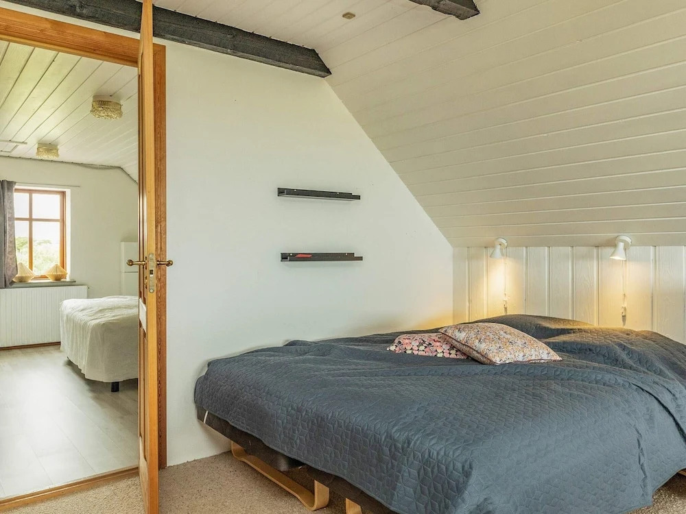 10 person holiday home in Vestervig-By Traum
